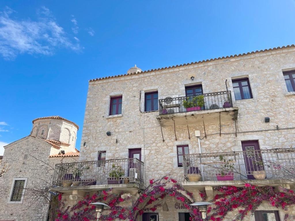 Apartment Kir-yiannis Stonehouse @areopoli Areopoli