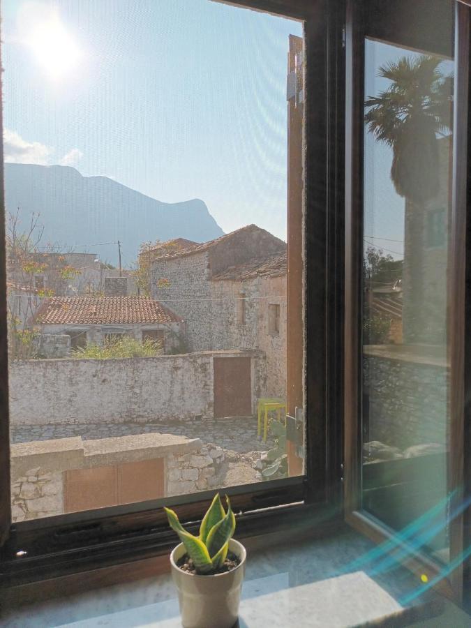 Apartamento Kir-yiannis Stonehouse @areopoli *